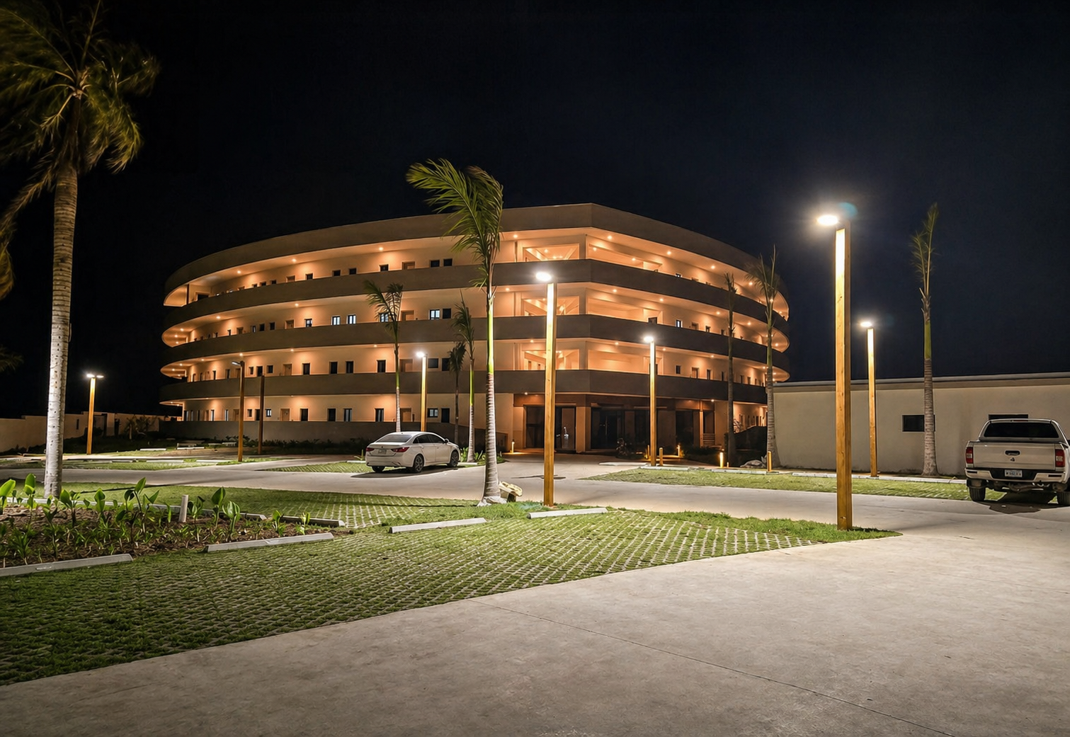 Premium night landscape lighting project by EBPH POP SERVICES